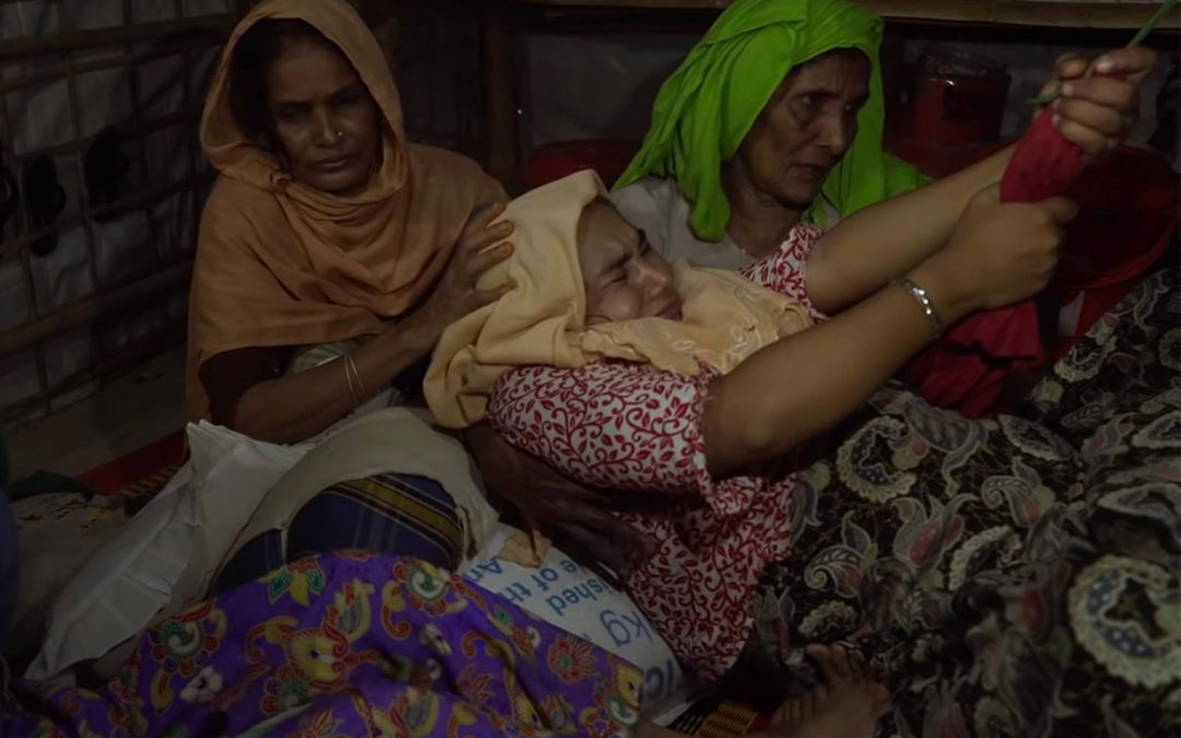 This Midwife delivers Babies with a Razor and her bare Hands